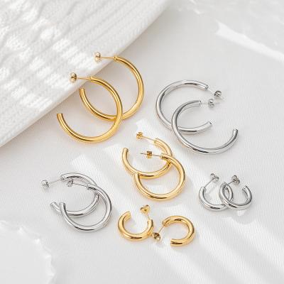 China FASHIONABLE Minimalist Around Gold Colored C Shape Earring Hollow Piercing Light Weight Chunky Open Hoop Earring for sale