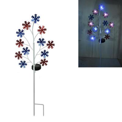 China Solar Powered Outdoor Garden Snowflake Lights Metal Garden Stake for sale