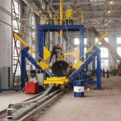 China Trusses Pole Seam Welding Machine Use High Hydraulic Clamping CO2 Or SAW Longitudinal Welding Type for sale