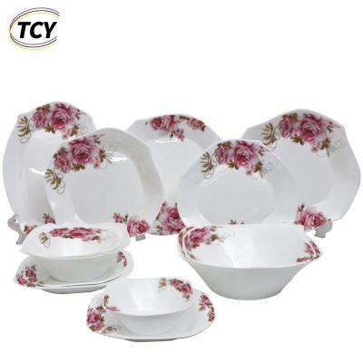 China Viable Classic Style Dish Cutlery Set Centrifugal Irregular Geometric Dish Bowl 27 Pieces Hotel Restaurant Home Service Flatware Set for sale