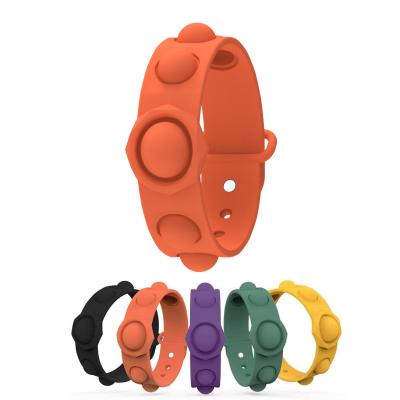 China Amazon Hot Sale Reusable Silicone Decompression Finger Bubble Bracelet Squeeze Silicone Fun Wristband for sale