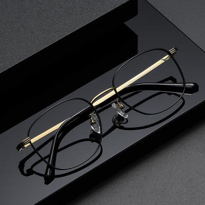 China Can be equipped with classic titanium pure titanium eyeglasses frames retro ultra-light titanium square frame optical glass frame men and women for sale