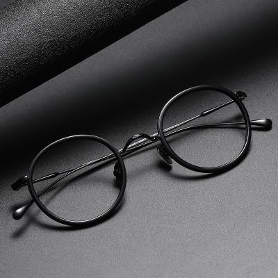 China Optical Frame Japan Design Retro Classic Men's Ultra Light Titanium Optical Frame Round Eyewear Pure Titanium Frame for sale