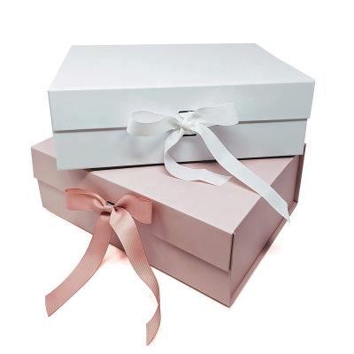 China Recyclable High Quality Chocolate Window Candy Boxes Gift Boxes With Ribbon for sale