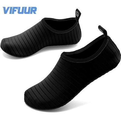 China Fashion Diving Shoes Rubber Aqua Water Proof Shoes For Water Sport Diving Shoes Men Water Shoes 36-45 for sale