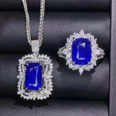 China Customized Luxury Royal Blue Sapphire Natural Blue Sri Lanka Sapphire Necklace Ring Pendant Set Gemstone Diamond Jewelry 18k Gold for sale