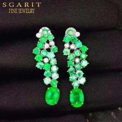 China CLASSIC 18k Gold Vintage Earring Gemstone Jewelry For Women Wedding 2.2ct Natural Emerald Earring for sale