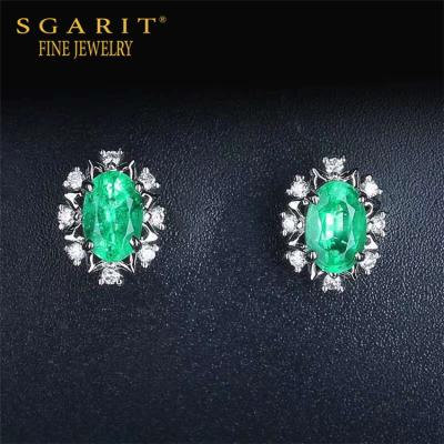 China SGARIT FASHIONABLE Women Jewelry Wholesale Natural Green 18k Gold Gemstone Stud 0.9ct Stud Earring for sale