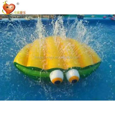 China Fiberglass Water Play Figure Spray Clown for sale