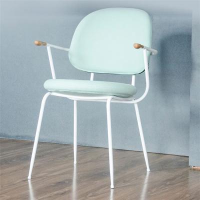 China Comfortable Modern Luxury Softable Living Room Black Iron Outdoor Legs Dining Chair for sale