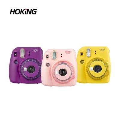 China 2019 New Fujifilm Instax Single Use Mini Camera Clear Focus 9 Flash Camera (Pink/Purple/Yellow) for sale