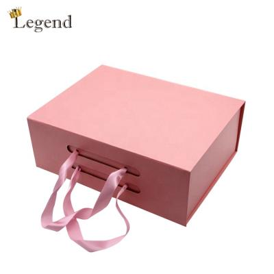 China Brand Recyclable Hot Selling Custom Made Garment Shoes Rigid Packaging Ribbon Popular Gift Cardboard Foldable Box With Handle for sale