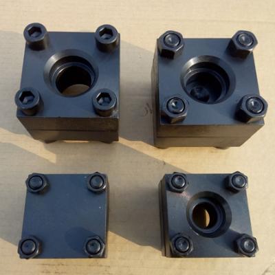 China Building Material Stores Carbon Steel ASME B16.5 ASTM A105 150lbs RF Square Flange for sale