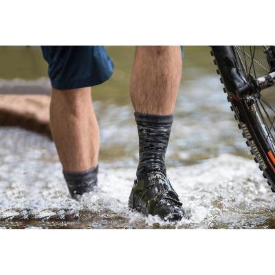 China Wholesale High Quality Breathable Black Knitted CoolMax Walking Waterproof Cycling Socks For Men for sale