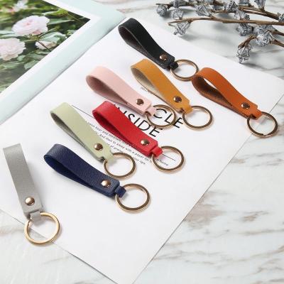 China 2022 Leather Wholesale Custom Logo Promotional Leather Key Chain Fashion PU Strap Lanyard Keychain Colorful Leather Key Chain Keychain for sale