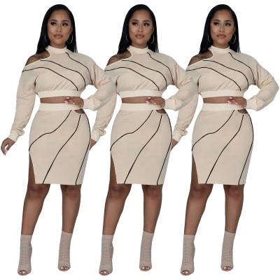 China RTS Winter Hollow Dress (0.7 Fall New) YF8056 2021 Breathable Clothing Long Sleeve 2 Piece Skirt Set For Women for sale