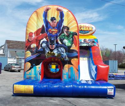 China Outdoor Entertainment Outdoor Kids Party Bounce House Commercial Bouncy Slide Justice League Inflatable Obstacle Course for sale