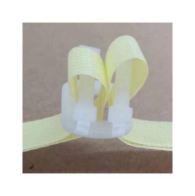 China Top Selling Cardboard Packaging Guaranteed Quality White Plastic Strap Clip Plastic Buckle for sale