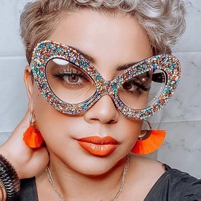 China Anti Rhinestone UV400 Party Women Men Luxury Sunglasses Clear Lens Diamond Decoration Retro Sunglasses for sale