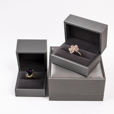 China Low-key Luxury Elegant Custom Elegant Jewelery Packaging Boxes Jewelry Case Pendant Ring Box for sale