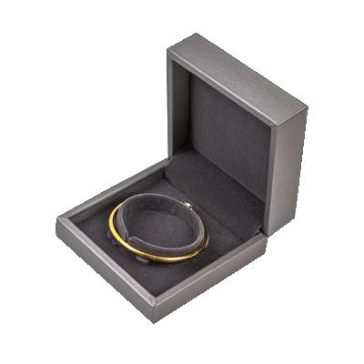 China Popular High Quality Elegant Luxury Discreet Satin Gift Bracelet Case Packaging Bangle Box for sale