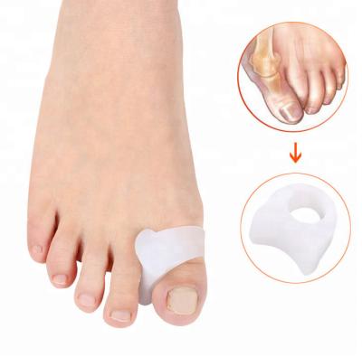 China Gel Toe Pain Relief Protectors Silicone Toe Separator from Toe Amazon Hot Selling SEBS for sale