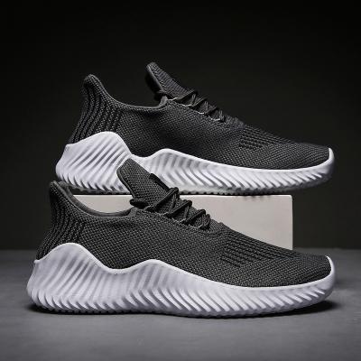 China CUSHIONING Breathable Men Soft Bottom To Fly Woven Sports Recreational Shoes Popular Tide Running Shoes for sale