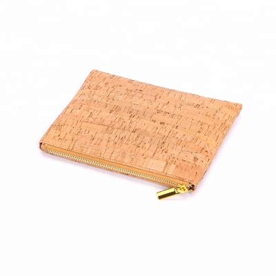 China High Quality Eco-friendly Flat Cosmetic Cork Grain Fabric Toiletry Bag Water Resistant Cork Wooden Wash Bag Eco-friendly Makeup Bag for sale