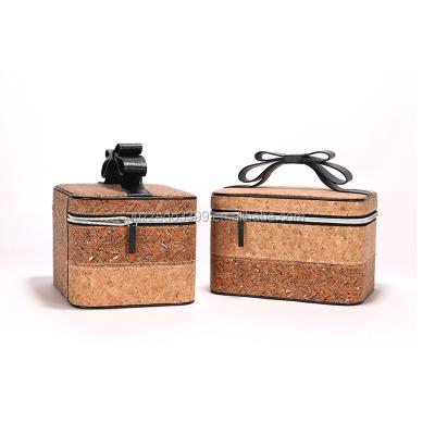 China Recyclable top grade custom cork cosmetic case/girl cork makeup case cosmetic packaging bag/wooden mirror cork for sale