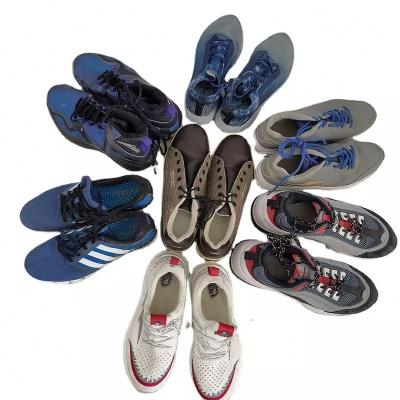 China Light Weight Used Men Shoes Wholesale Second Hand Man Branded Basketball Shoes Used Shoes in Bale Sack for sale