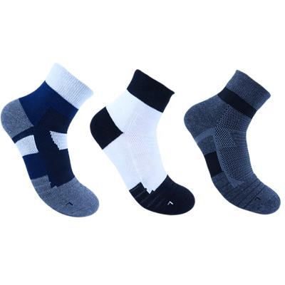 China Breathable High Quality Anti-skid Rubber Running Sole Cotton Cotton Sports Socks Breathable Sock Men Colorful for sale