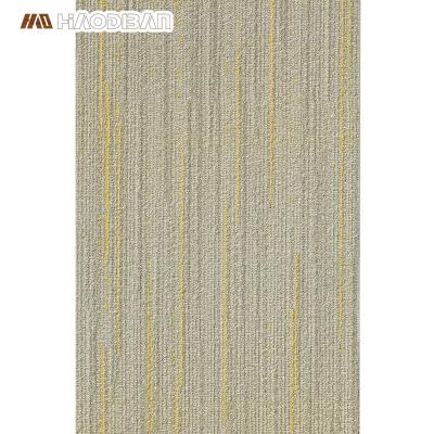 China Minimalist Waterproof Fire Retardant Easy To Clean Carpet Look Click Lock Vinyl Plank SPC Click Flooring for sale