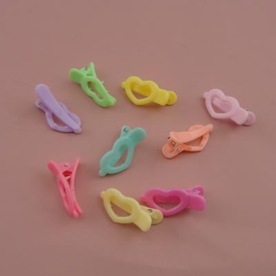 China 300PCS/bags Fashion Pastel Colors Heart Hair Clips Soft Kids Hairpins Plastic Clips For Children for sale