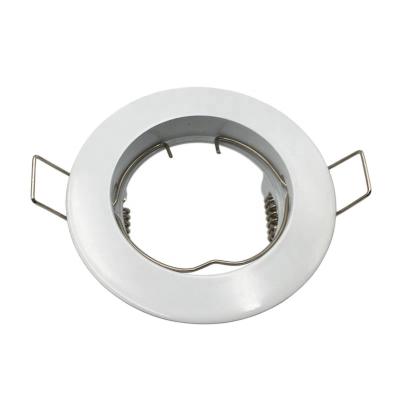 China Traditional Downlight Housing 78mm Color White Iron Made Recessed Light Frame Mounted MR16 LED Down Light Housing In Ring Front Clip Simple Style for sale