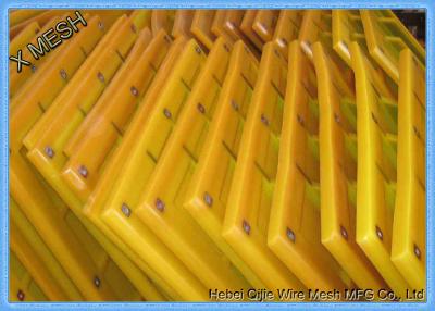 China 25mm Mining Screen Mesh , Polyurethane Screen Mesh Yellow Fit Coal Industrial for sale