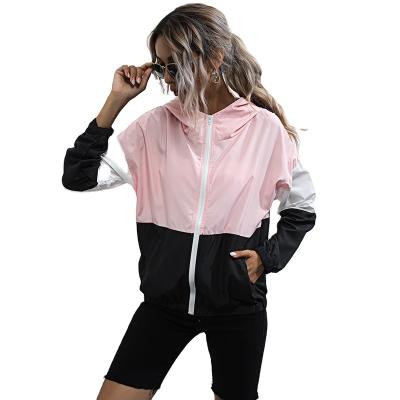 China Anti-wrinkle OEM sports style sunscreen patchwork jacket color loose thin jacket for women for sale