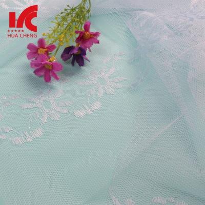 China Anti-Static Guipure Fancy Lace Up Dress Material Fabric for sale