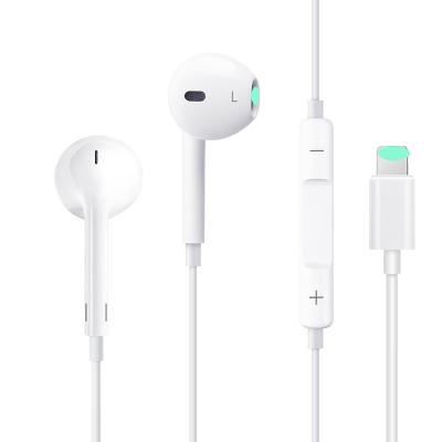 China In-ear dual bass in ear wired headphone is suitable for Apple wired MP3 player with microphone for sale