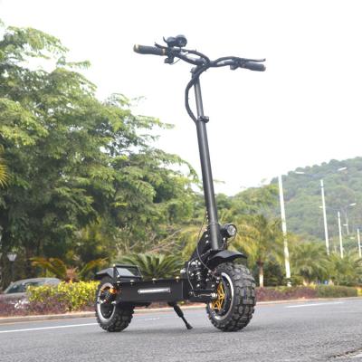 China Aluminum alloy folding view the 2019 new dual motor electric scooter for sale