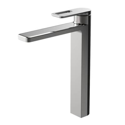 China New Design Modern Large Body Single Handle Brass Basin Mixer Tap For Bathroom for sale