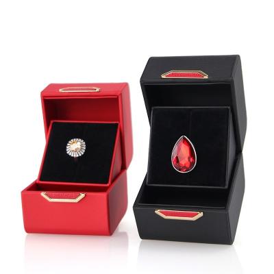 China Factory direct sales jewelry box fashion pu velvet custom logo stain new style valentine's day products proposal valentine's day pu leather double-opened leather jewelry box ring for sale