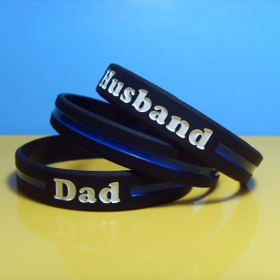 China Romantic Blue Line USA Mom Dad Silicone Wristbands All Family Silicone Wristband for sale