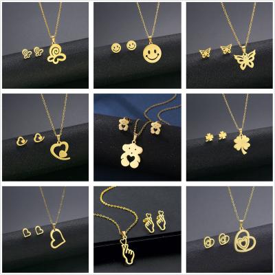 China TRENDY Best Sell Fashion Stainless Steel Hip Hop Heart Pendant Bear Necklace Earrings Two Piece Set Geometry Shape for Women Jewelry for sale