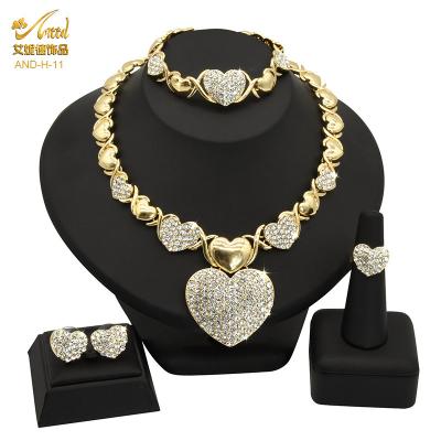 China FASHIONABLE High Quality 18K Gold Plated Jewelry Women's Jewelry Set 14K Gold Plated Diamond Jewelry Set for sale