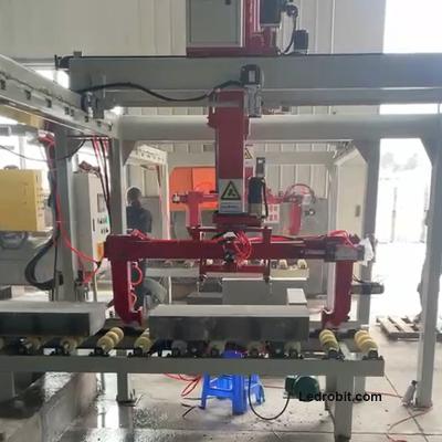 China Automatic Clamp Machine Loading Unloading Heavy Loads Clamp Loading Unloading System for sale