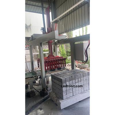 China Loading Unloading Robotic Handling Systems Collision Detection Small Industrial Robots for sale