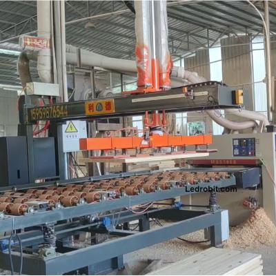 China 800kg Capacity Automatic Steel Roller Conveyor for sale