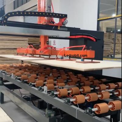 China Automatic Wooden Board Loading Unloading Machine Loading Unloading for sale