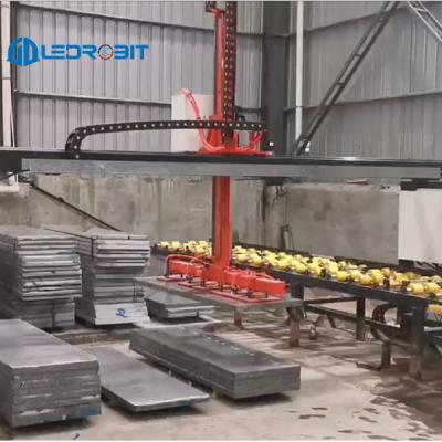 China 2-5 Axis Loading Unloading Robot With 300kg-3000kg+ Payload for sale