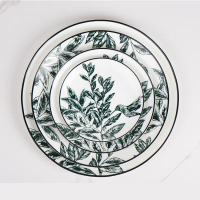 China Viable Hotel Dark Green Round Western European Design Tableware Dish Creative Bone China Leaf Charger Dish for sale